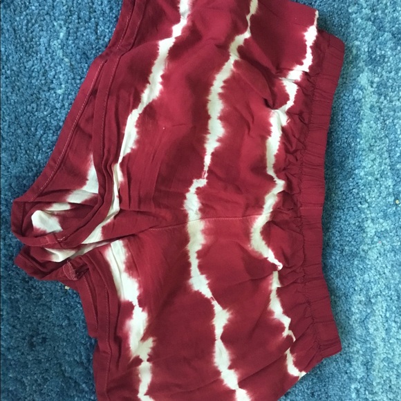Tie dye flouncy flowy shorts - Picture 1 of 2